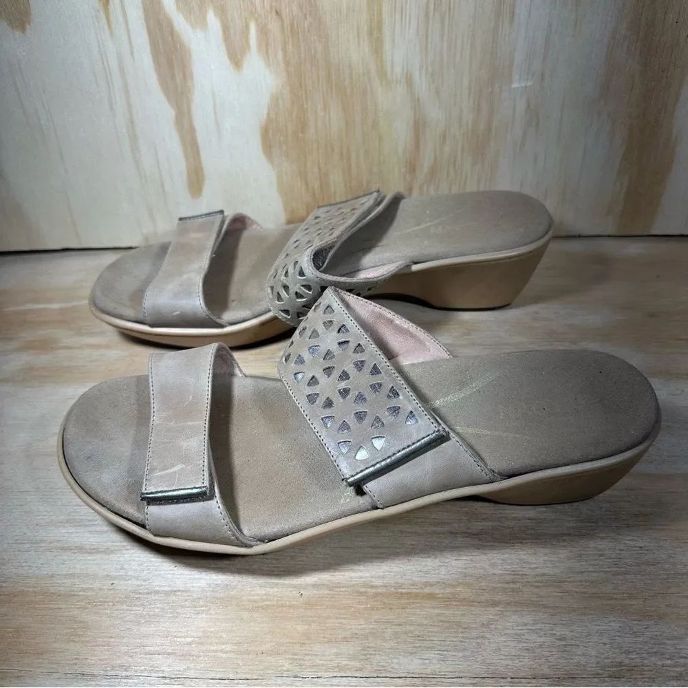 Naot Slide Sandals Women’s Size 9